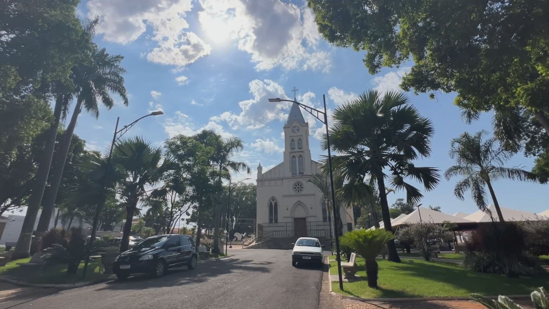 Com máxima de 44ºC, cidade do noroeste de SP bate recorde de calor no fim de semana e zera estoque de sorveteria