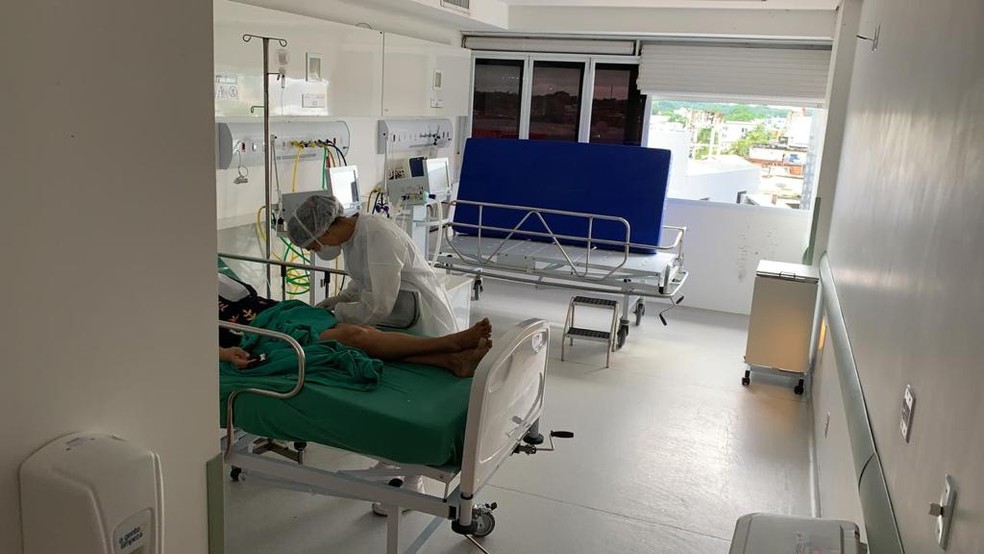 Hospital Evangélico fecha Pronto Socorro, Unidade de Internação e UTI por  cinco dias - Portal Paiquerê 91,7