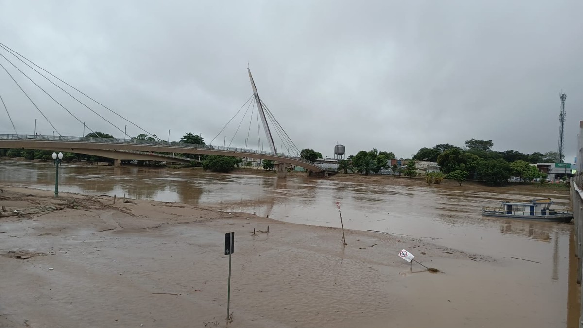 Mesmo Com Início De Vazante Nível Do Rio Acre Completa 16 Dias Acima Da Cota De Transbordo Em 