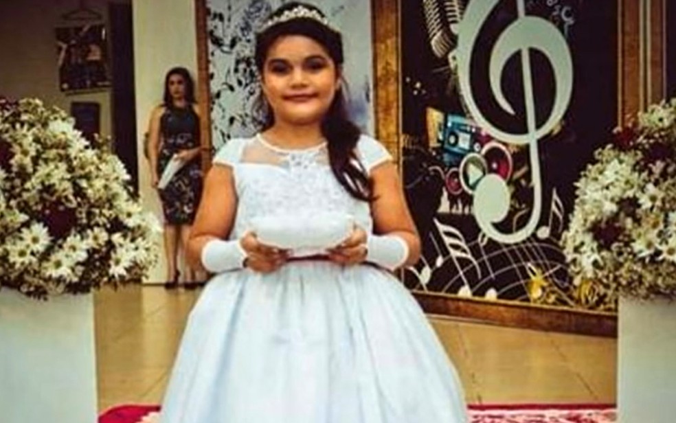 Ana Luiza Soares caiu de vaso sanitário e está internada na UTI, em Santa Helena de Goiás — Foto: Reprodução/Tv Anhanguera