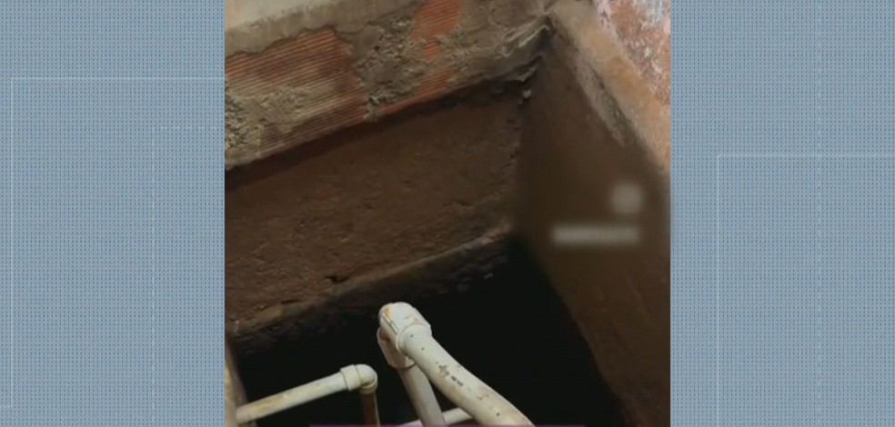 Cisterna da escola está quase vazia — Foto: Reprodução/TV Globo