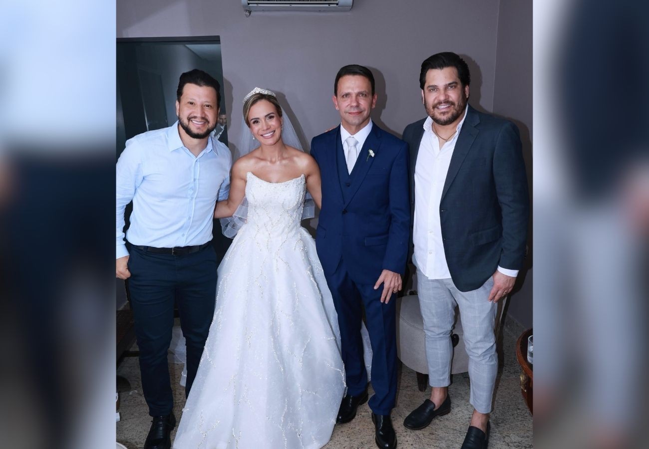 Dupla sertaneja Cleber e Cauan 'invade' festa de casamento e canta para noivos no TO
