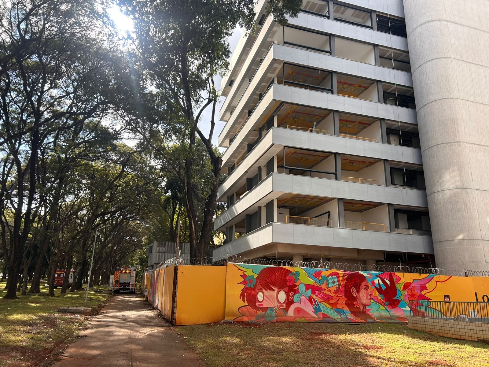 Trabalhador morre soterrado no centro de Brasília