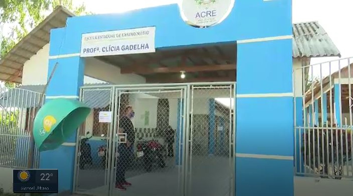 Escola em Rio Branco volta a funcionar após mais de dois anos fechada devido a problemas estruturais | Acre | G1