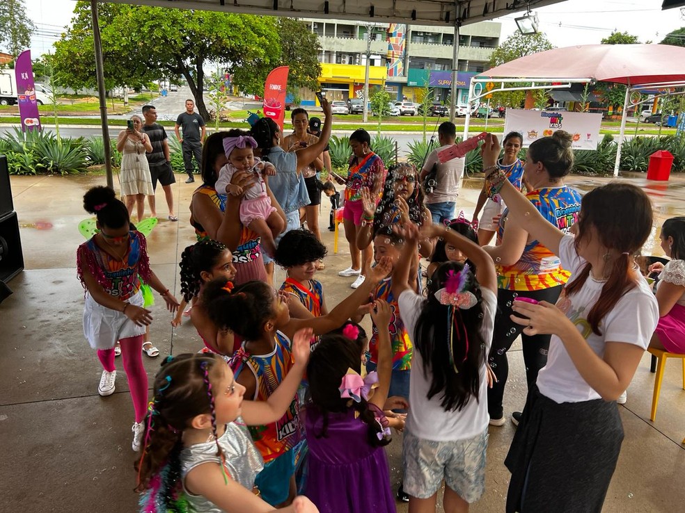 Criançada brinca no bloco Mit Kids — Foto: ZA Fotografia/Divulgação