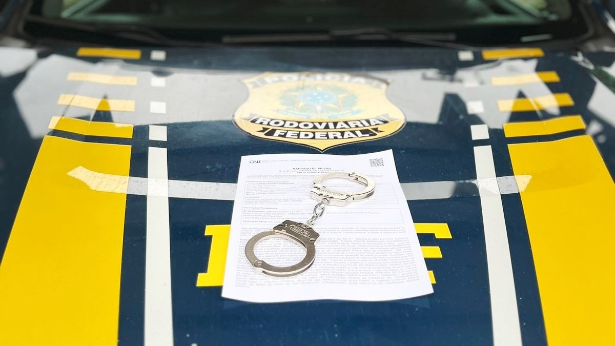 Homem é preso na PB suspeito de envolvimento no assassinato de prefeito de cidade do RN durante campanha de reeleição