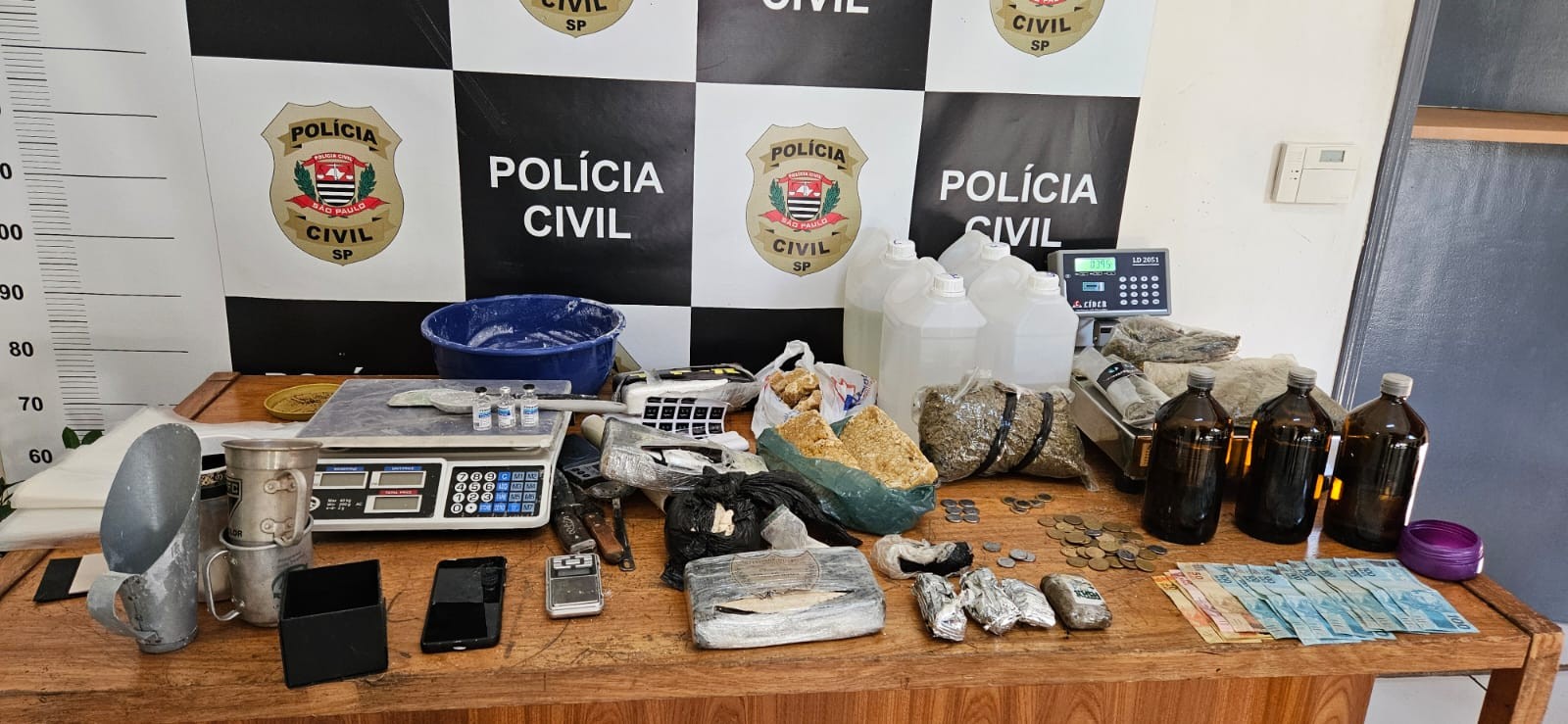 Polícia Civil faz 1ª apreensão de dry em Rio Claro em chácara usada como laboratório de drogas 