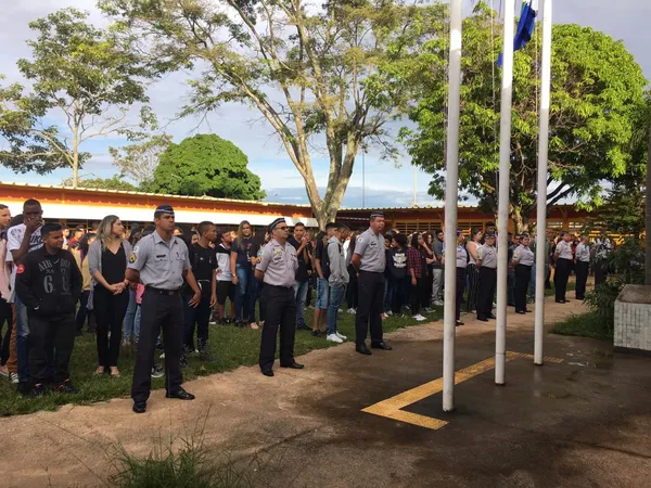 Escolas de Santa Maria e do Gama, no DF, são selecionadas para modelo cívico -militar proposto pelo MEC | G1