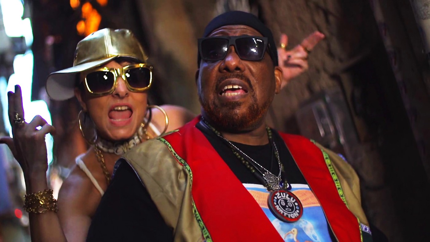 Fernanda Abreu teve o aval de Afrika Bambaataa quando gravou ‘Tambor’ no álbum ‘Amor geral’ há dez anos