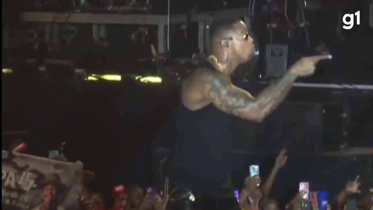 Leo Santana gets angry and curses at the audience during a show in El Salvador;  The target allegedly made obscene gestures towards the singer |  Bahia