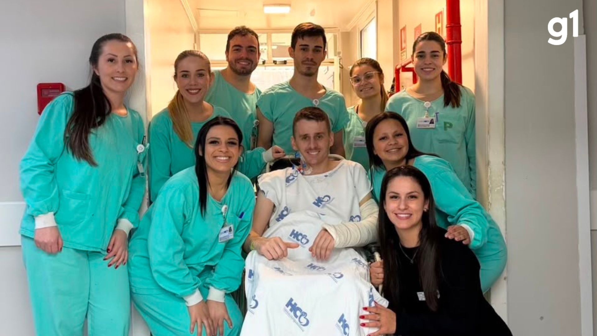 Mecânico baleado por PM em oficina vai passar por cirurgias na coluna e no intestino; policial foi indiciado por tentativa de homicídio