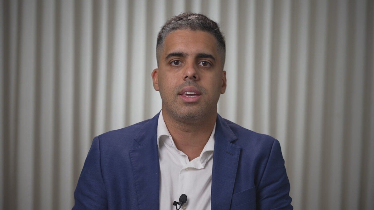 Ao NE1, Renan Hallais promete construção de rodovias, Lei de Responsabilidade Gerencial e plano de 'desfavelização'