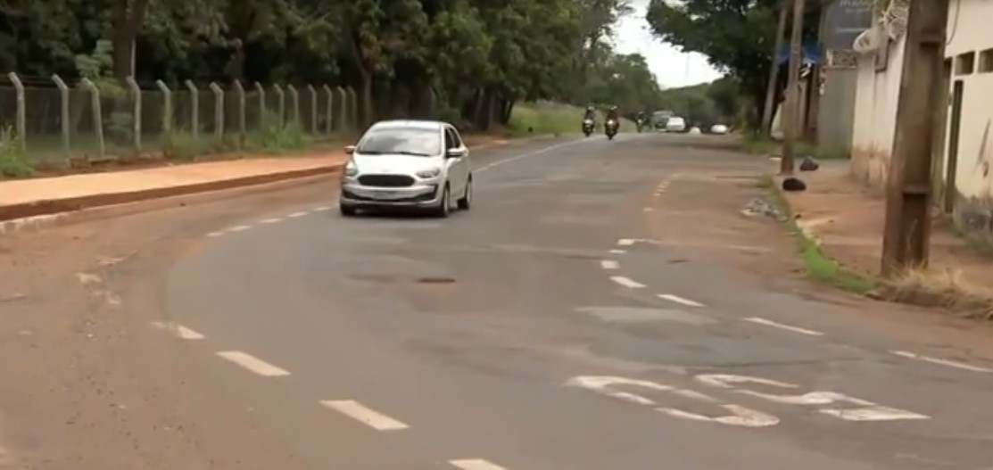 Obra contra alagamentos na rua Haia deve ser feita até abril de 2027, em Uberlândia
