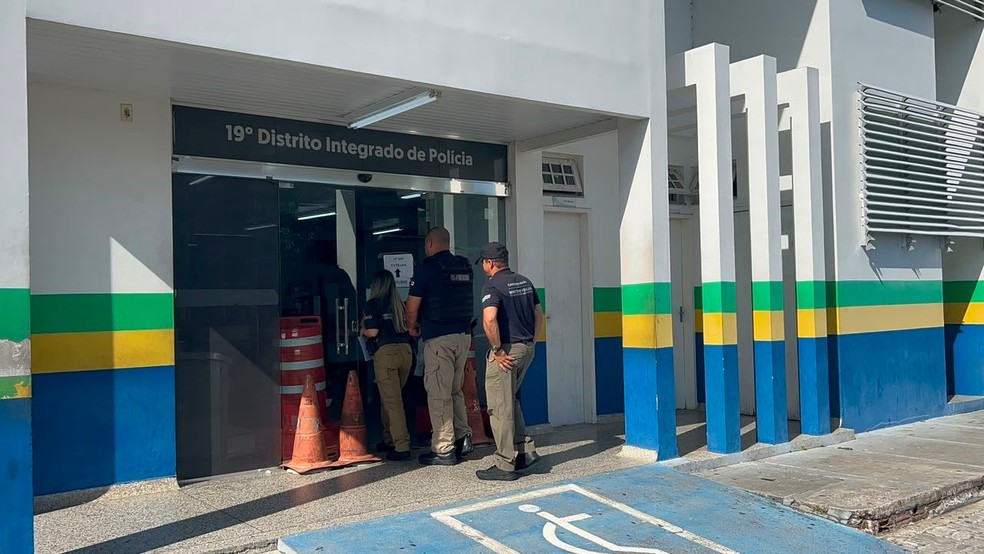 Gaeco deflagra operação contra suspeitos de integrar grupo de agiotagem em Manaus — Foto: Jucélio Paiva/Rede Amazônica