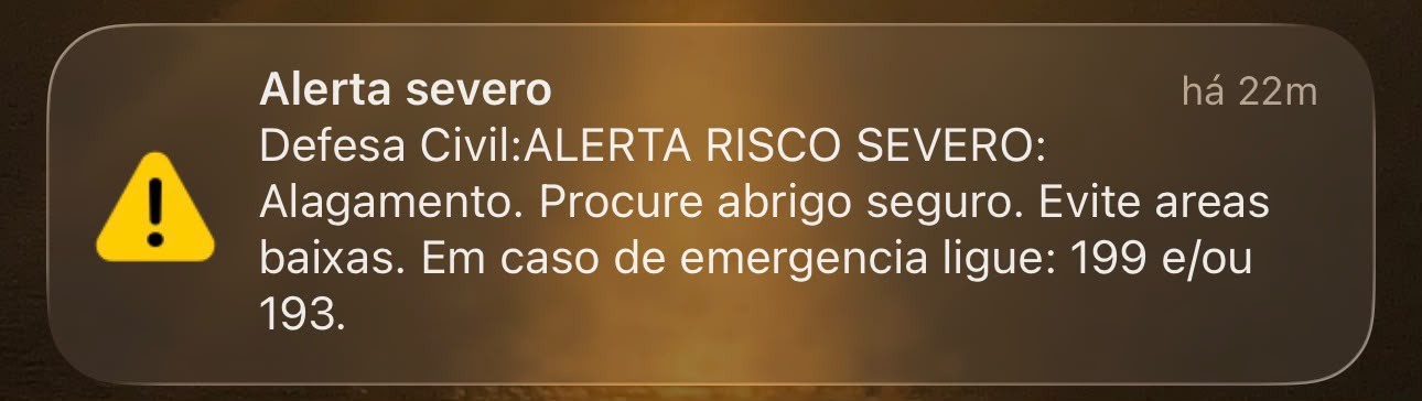 Chuva intensa atinge Manaus após dias de fumaça e calor; Defesa Civil alerta para risco de alagamentos