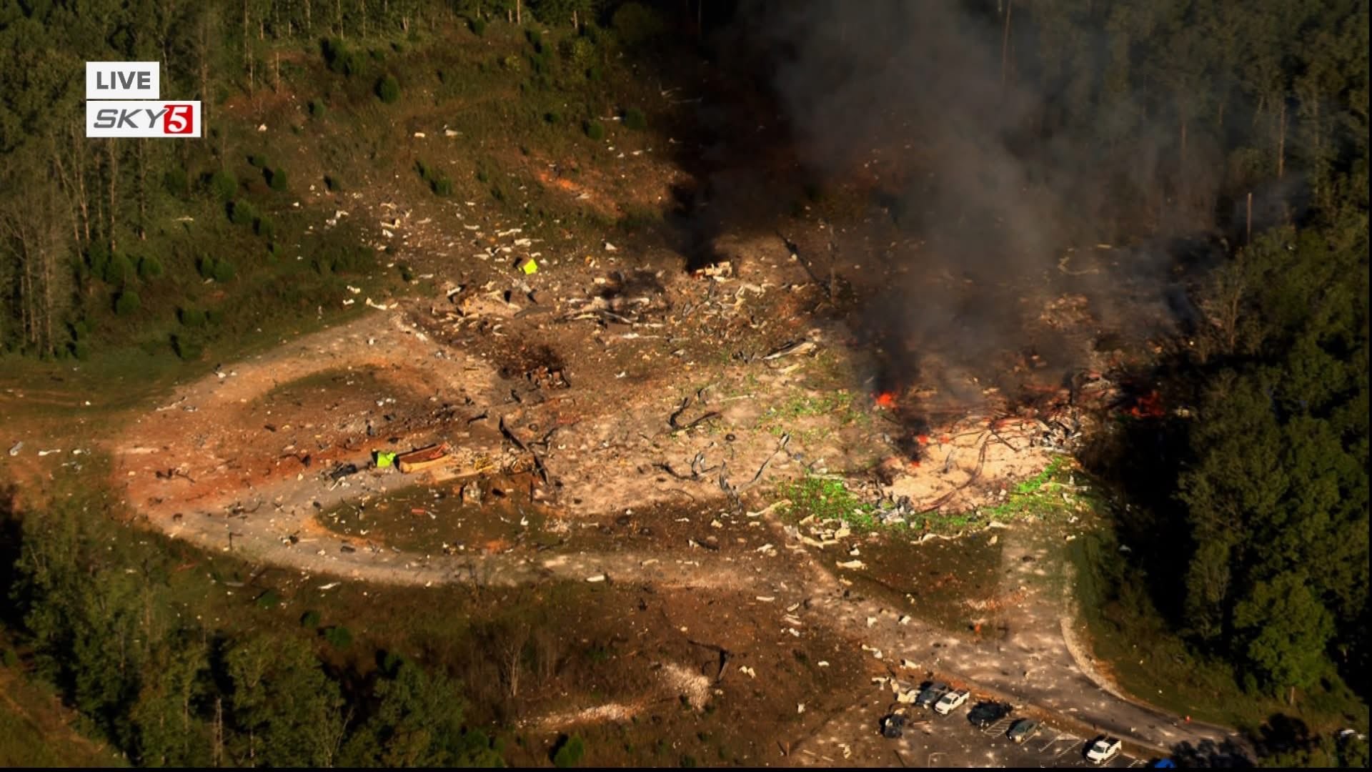 Fábrica explode no Tennessee, nos EUA, e deixa 19 desaparecidos