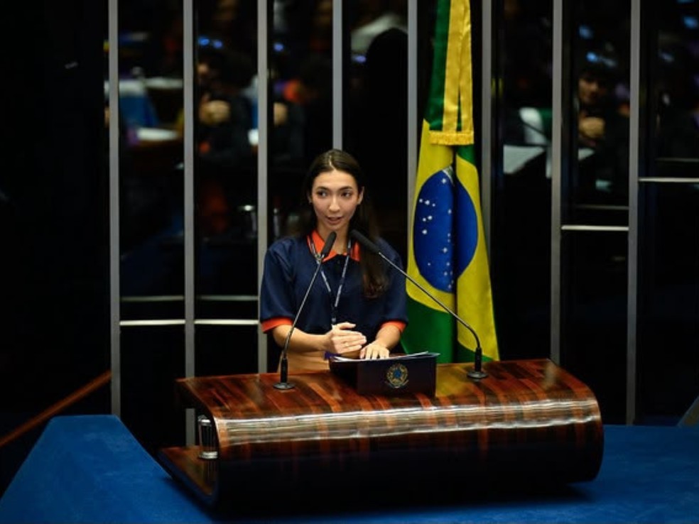Em Brasília, a estudante acreana atuou como relatora de projeto de prevenção à violência contra meninas e mulheres e presidiu a Comissão Cecília Meireles — Foto: Arquivo/Senado Federal