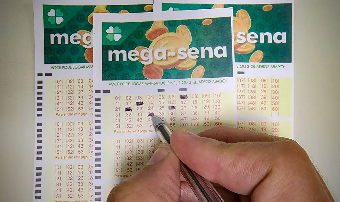 Mega-Sena: 11 apostas do Paraná acertam cinco números e levam prêmios