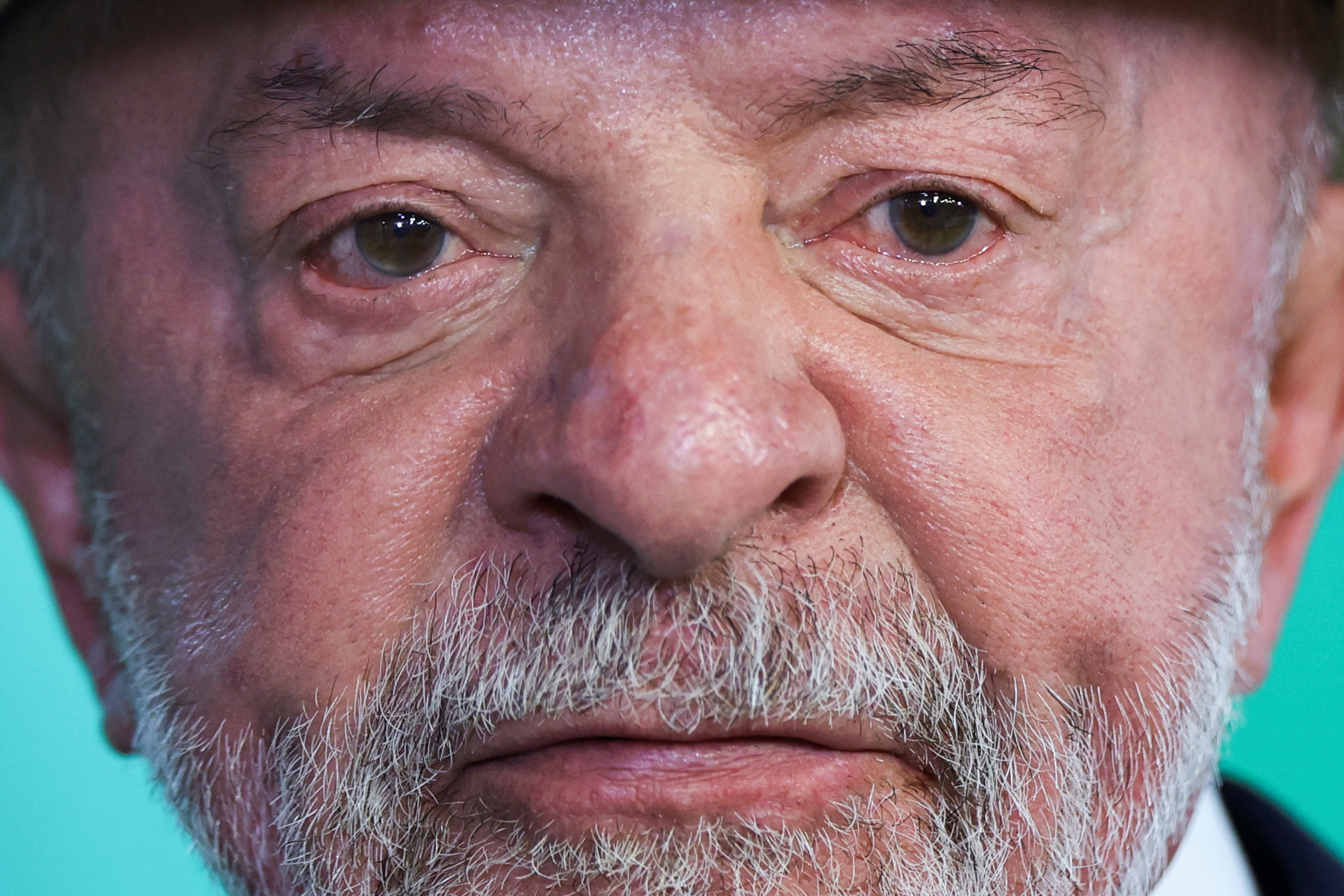 'Crise Master' no STF: em Curitiba, Lula diz que 'ninguém pode ser ministro da Suprema Corte para ficar rico'