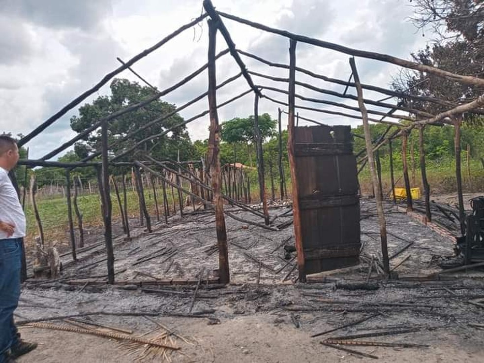 Pai de santo e companheiro são baleados após terreiro de umbanda ser invadido por criminoso armado no PI — Foto: Divulgação
