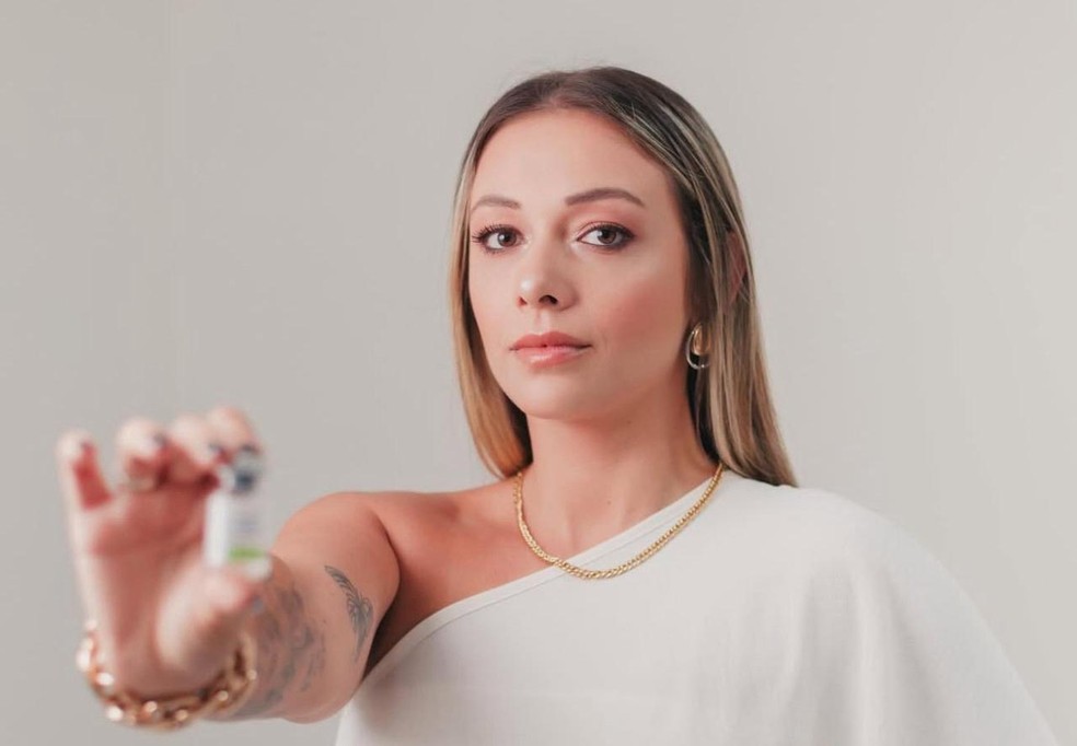 Júlia Gabriela Bravin Trovão morreu após ser baleada pelo ex-companheiro, Diego Sansalone — Foto: Reprodução/Julia Gabriela Bravin Trovão/Instagram