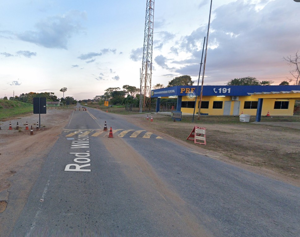 BR-317, em Xapuri, é reaberta após manifestação contra operação do ICMBio, iniciada na sexta-feira (13)