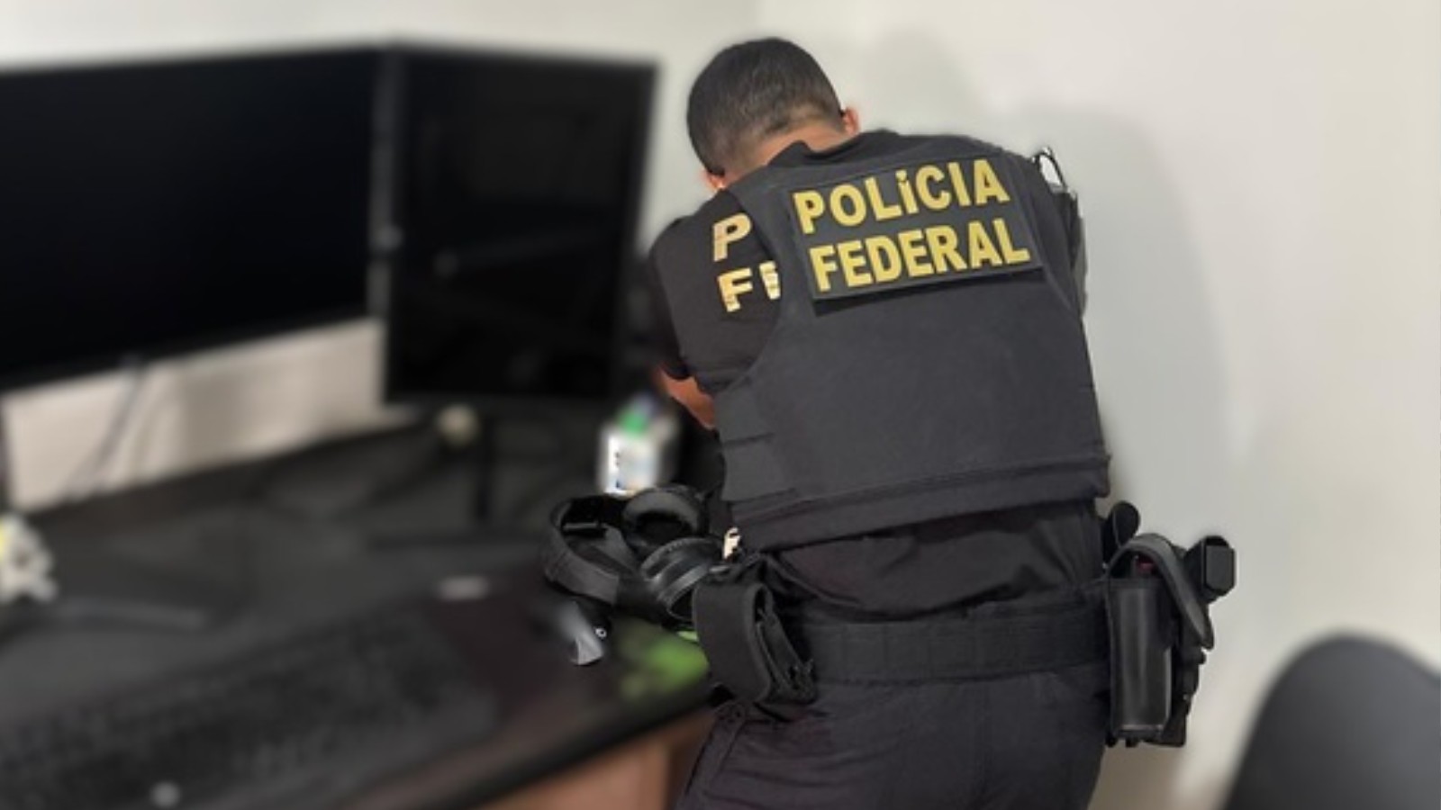 Desvio de verbas do Fundeb: cidade do Piauí é alvo de operação com mandados e afastamento de servidor
