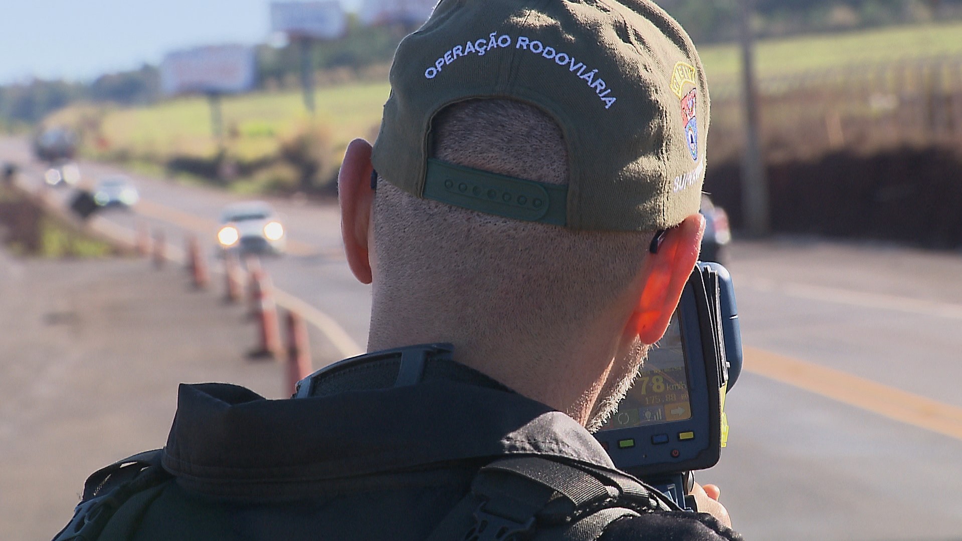 Radar móvel flagra 118 infrações de trânsito em oito horas em estrada entre Maringá e Iguaraçu 