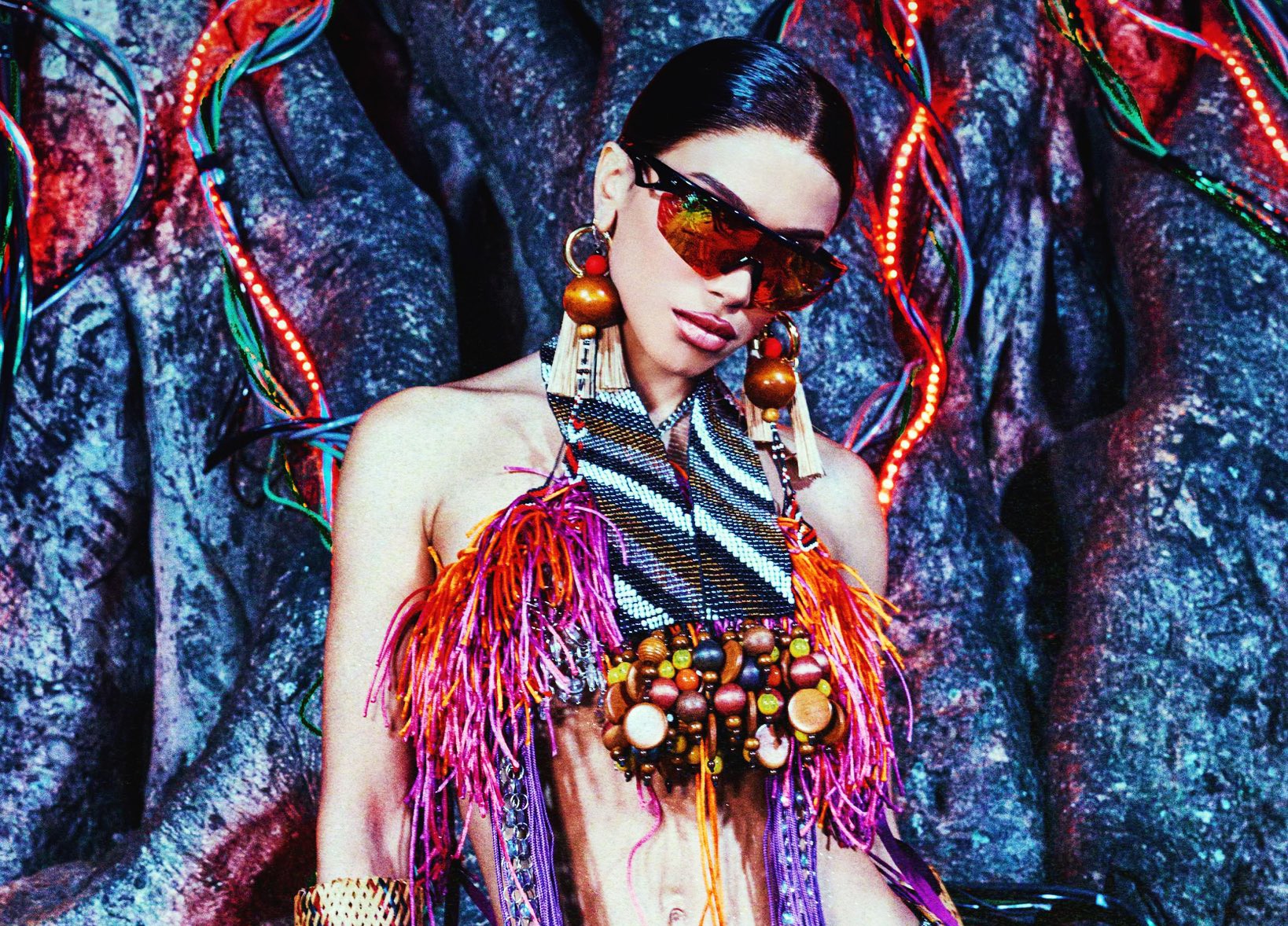 Finda a 'Equilibrium tour', Anitta anuncia agenda do show carnavalesco que fará no verão, em janeiro, por oito cidades