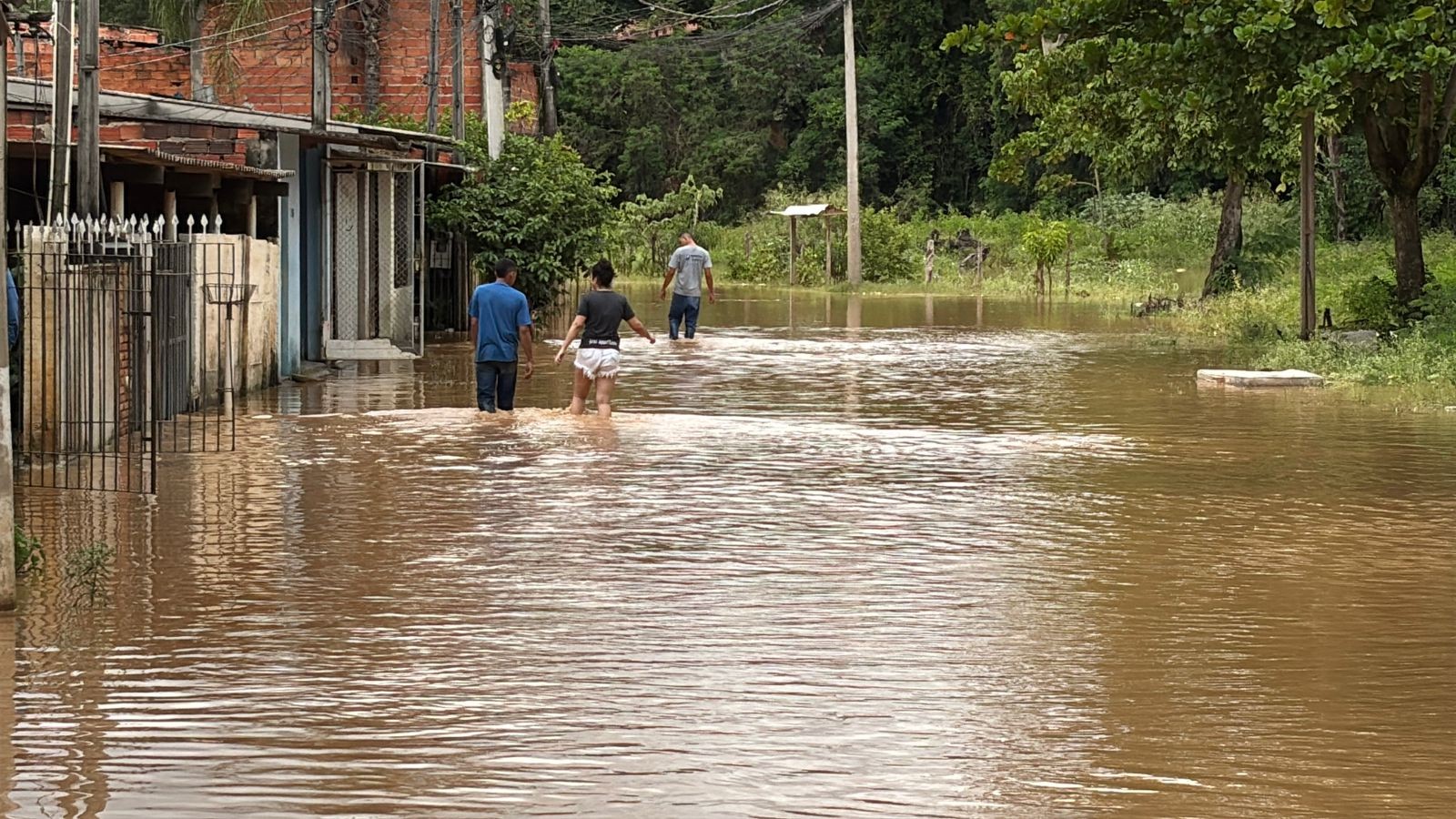 Temporal em Capivari: 35 casas são atingidas e famílias são acolhidas em ginásio de esportes; cidade segue em alerta
