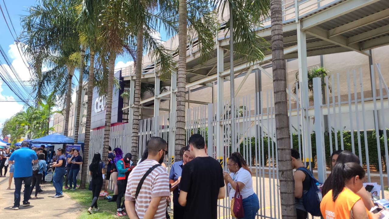 Enem 2023: mais de 73 mil estudantes estão inscritos para fazer prova no DF; veja como foi primeiro dia