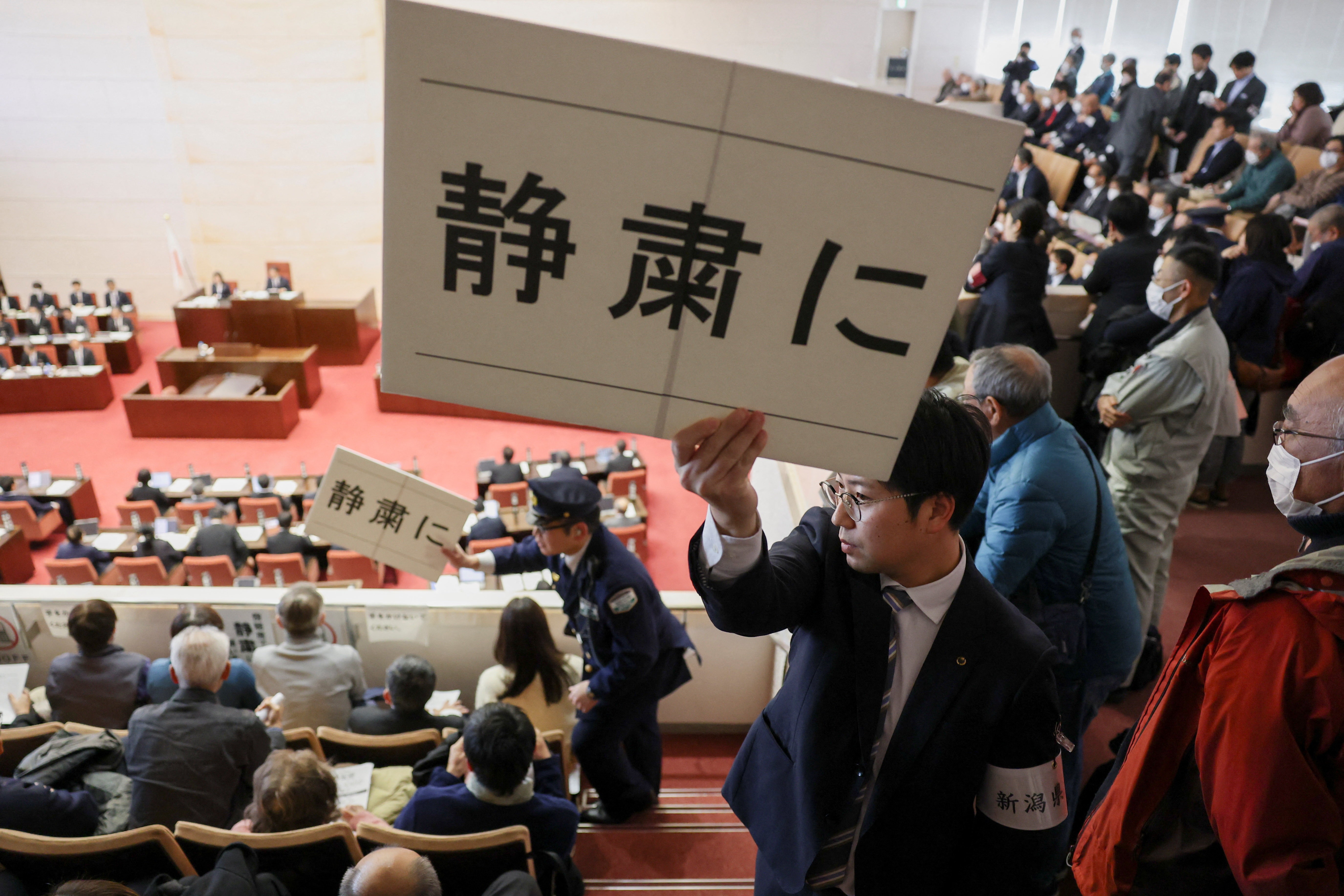 Japão se prepara para reiniciar a maior usina nuclear do mundo, 15 anos após Fukushima