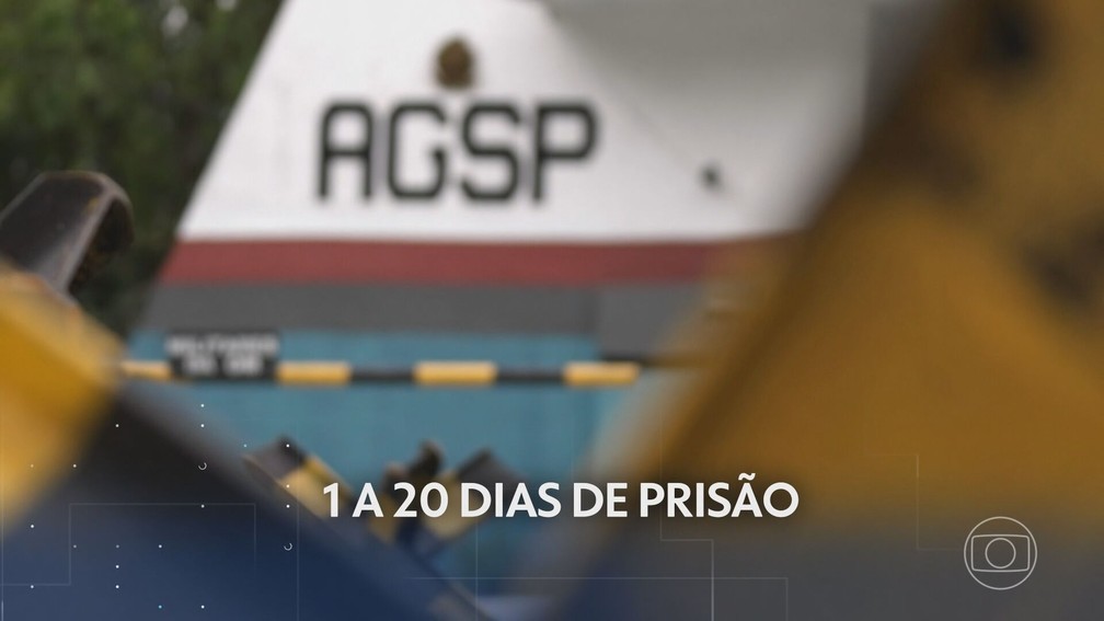 17 militares esto presos no prprio quartel onde trabalham, o Arsenal de Guerra, em Barueri — Foto: JN