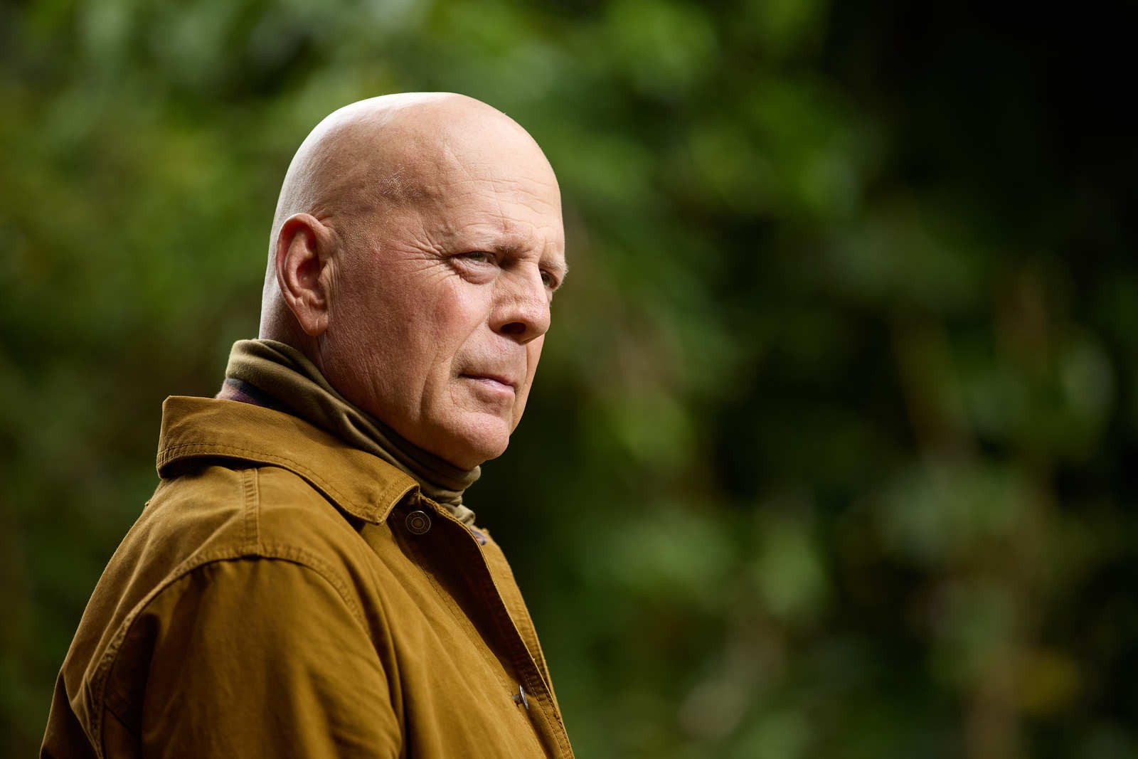 Bruce Willis está 'perdendo a linguagem', diz esposa: 'Cérebro está falhando'