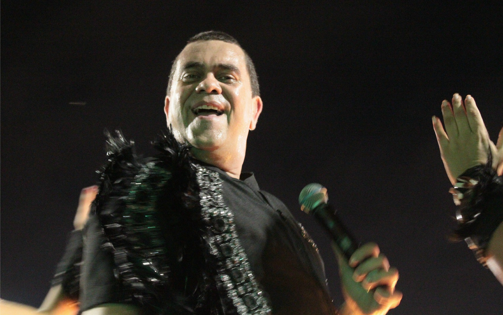 Caprichoso usa IA para recriar voz de Arlindo Júnior em 'Brinquedo Que Canta Seu Chão'; OUÇA