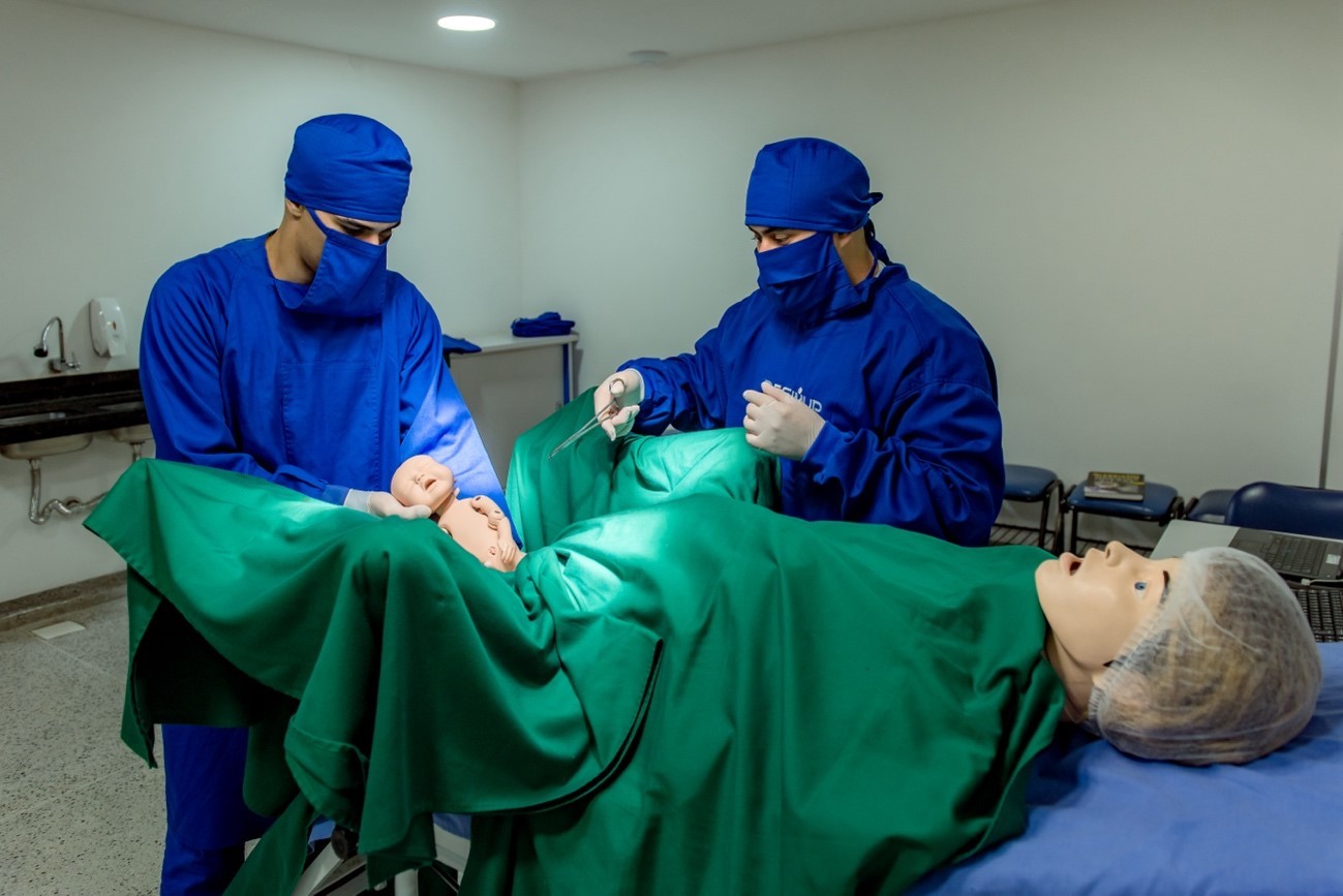 Medicina no Paraguai: O Desafio do Idioma e a Busca por Soluções