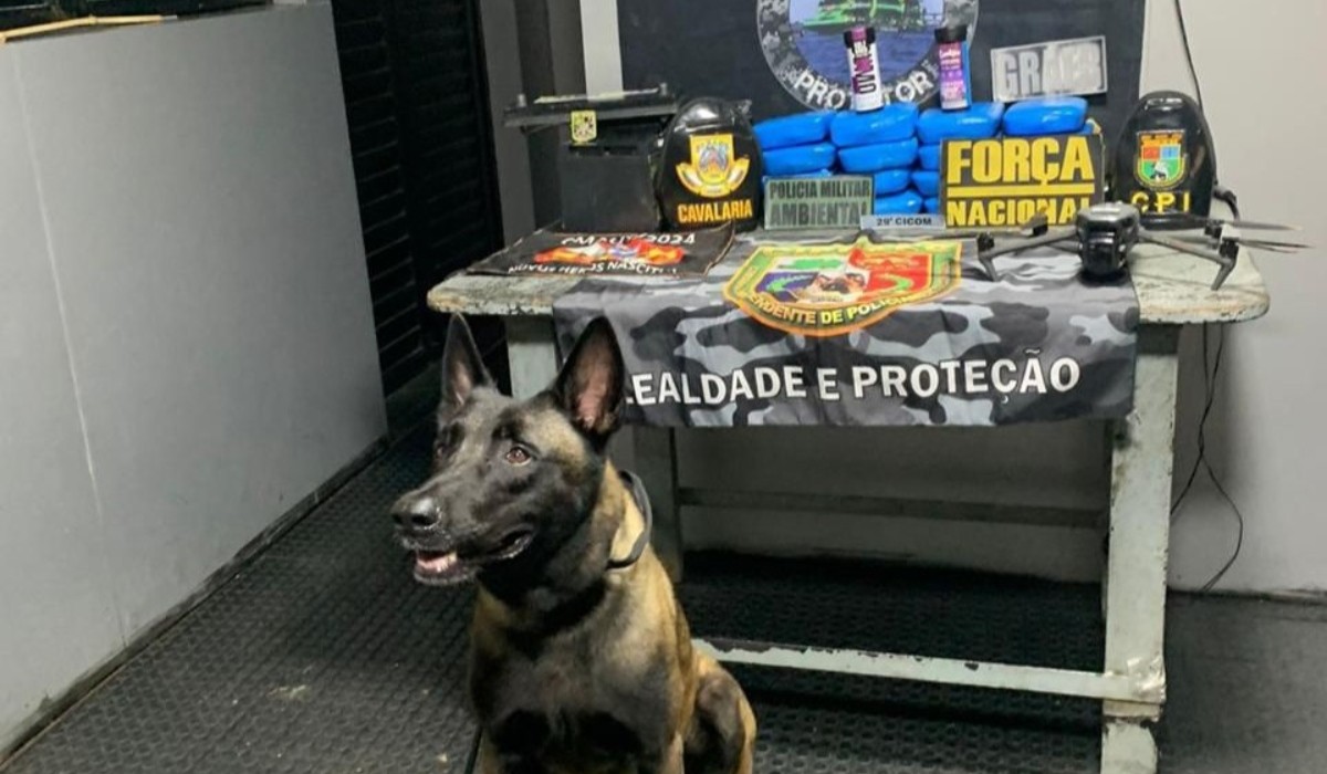 Polícia encontra droga em esteira e bateria durante fiscalização de barco no AM