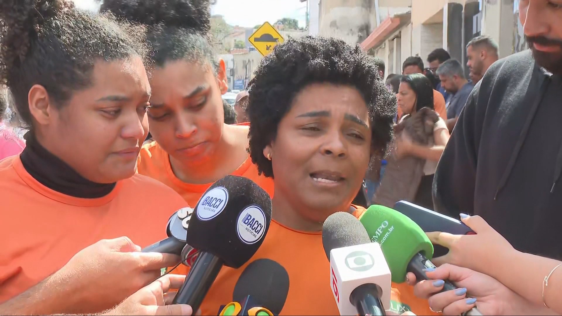 'Me devolveram o Lau num caixão', diz viúva de gari morto em Belo Horizonte