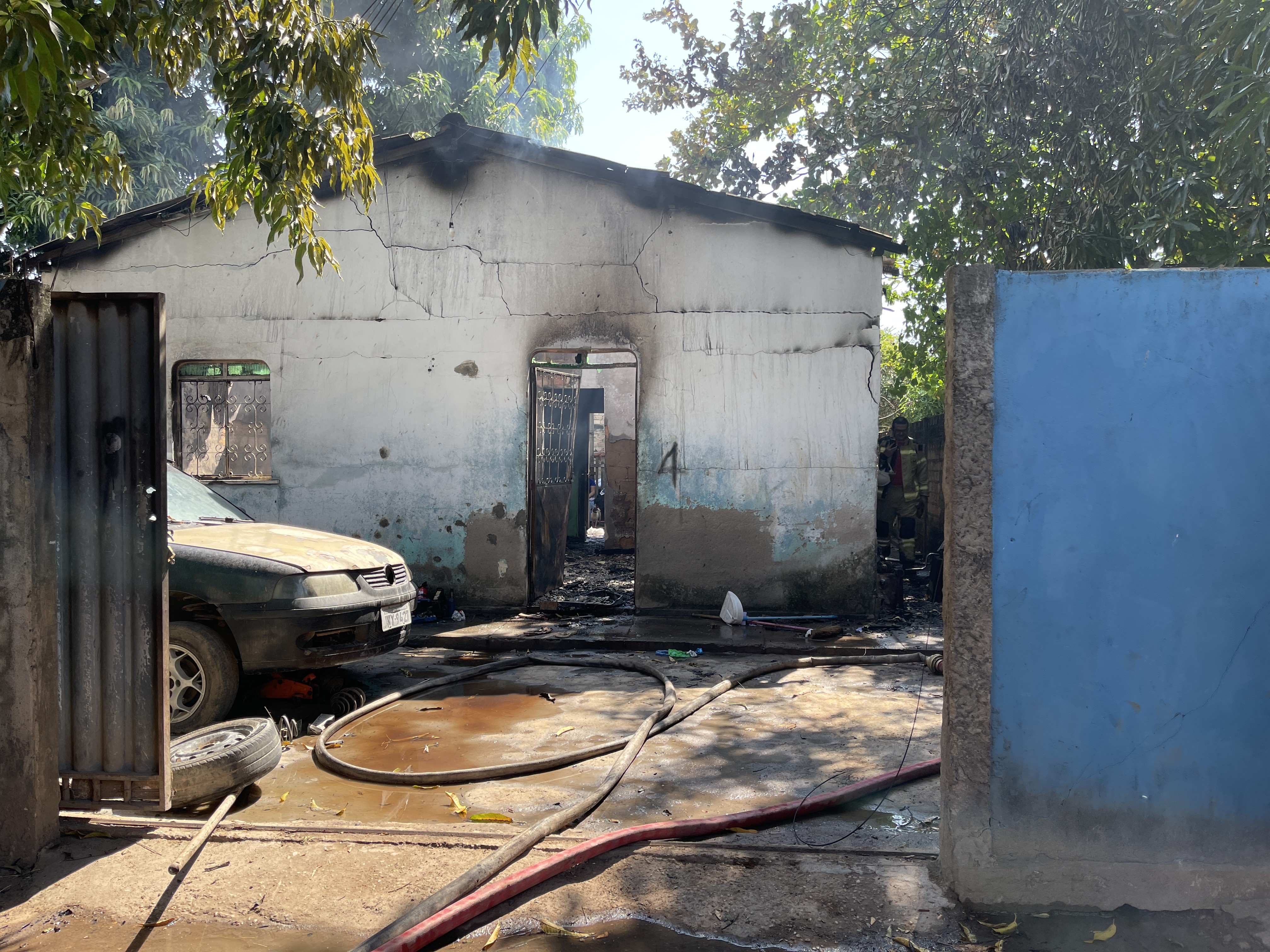 Incêndio destrói casa e móveis em Boa Vista