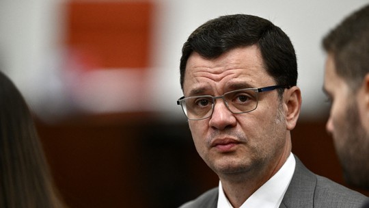 Torres diz que 'minuta do golpe' é 'minuta do Google' e tinha erros de concordância: 'Nem me lembrava'