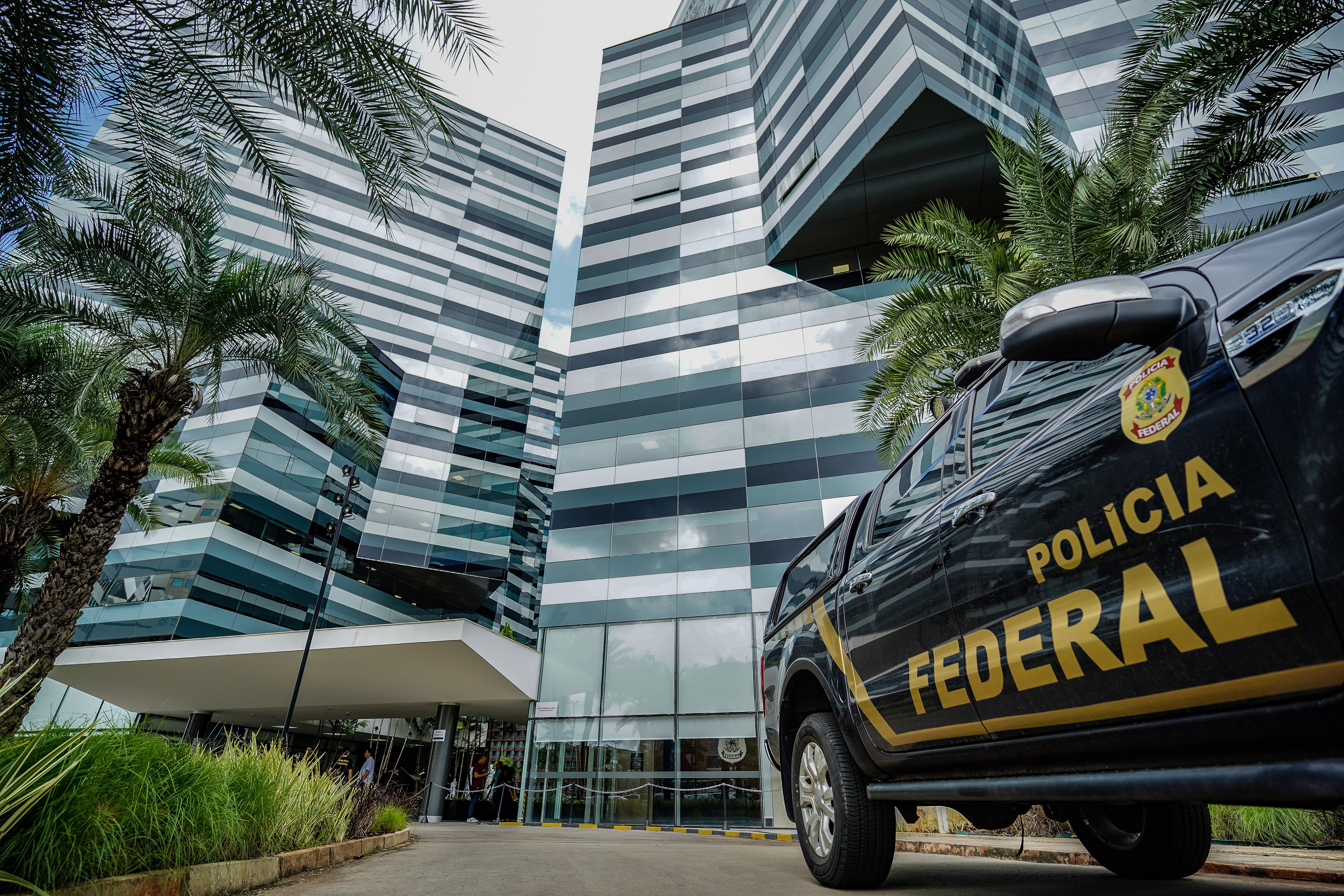 PF realiza operação contra importação clandestina de medicamento para emagrecimento em Paraíba do Sul