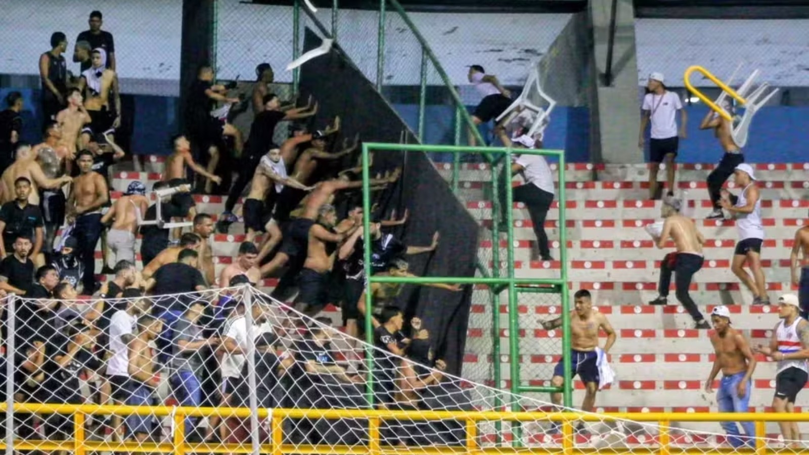 Torcedores que organizam brigas são alvos de operação em Maracanaú