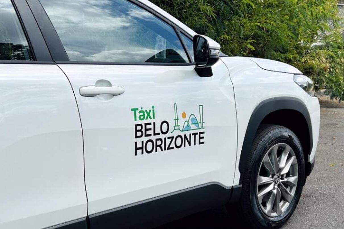 BH atualiza regras para táxis convencionais, amplia rotas modelos 'lotação' e autoriza veículos de sete lugares
