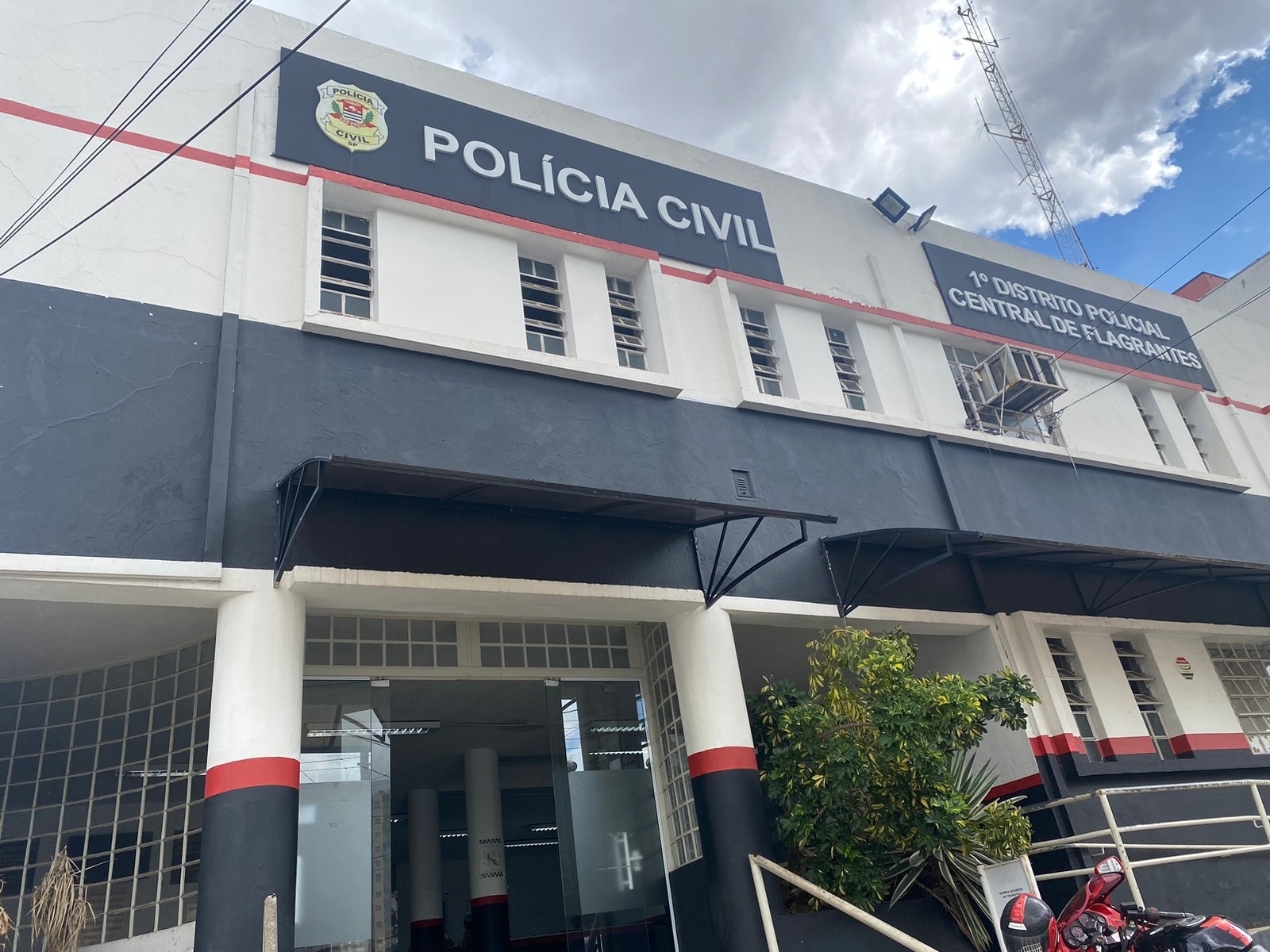 PM recebe chamado de violência doméstica e prende homem procurado por tráfico internacional em Campinas