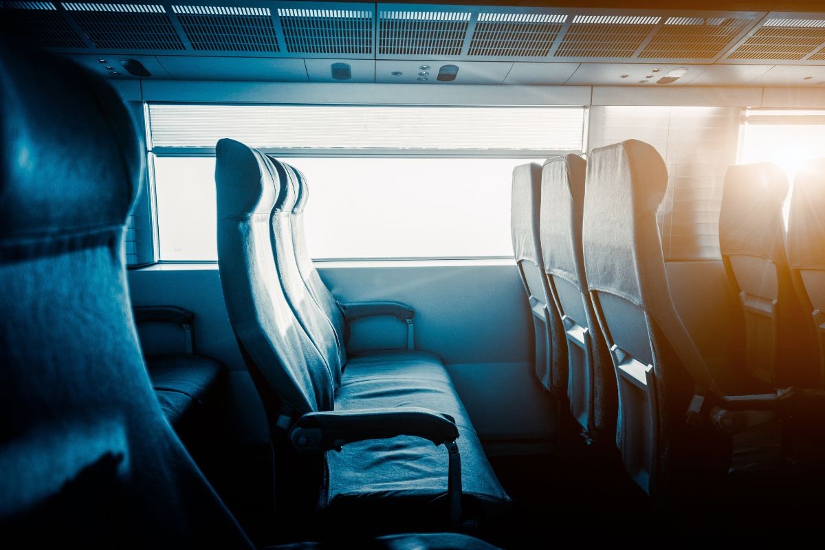 
Como espera de mais de 7 horas rendeu indenização de R$ 4 mil a passageiro que passou a madrugada em rodoviária