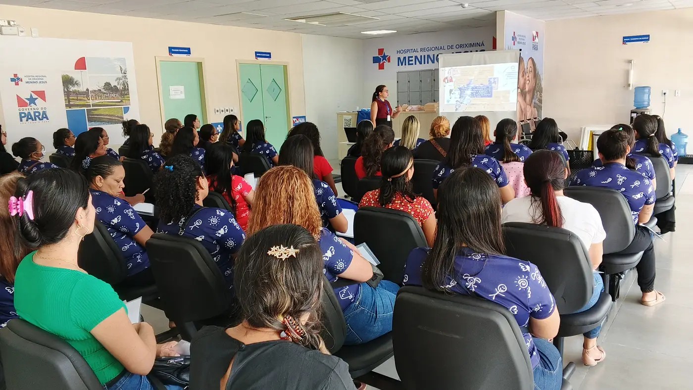 Hospital Regional de Oriximiná realiza capacitação para professores sobre a Lei Lucas
