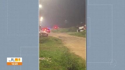 Equipes da Força de Tática de Segurança fazem operação no bairro de Águas Lindas