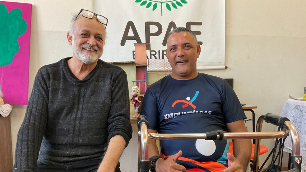 Marcelo da Silva, aluno de Ricardo Rodrigues na Apae de Bariri (SP) — Foto: Bela Balela Produtora/Divulgação