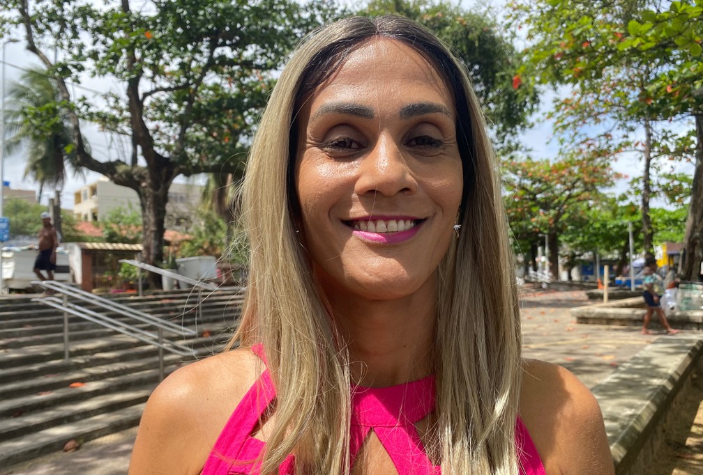 Yohana Cerqueira de Santana, 47 anos, professora de dança formada pela Ufba e bailarina — Foto: Natally Acioli/g1