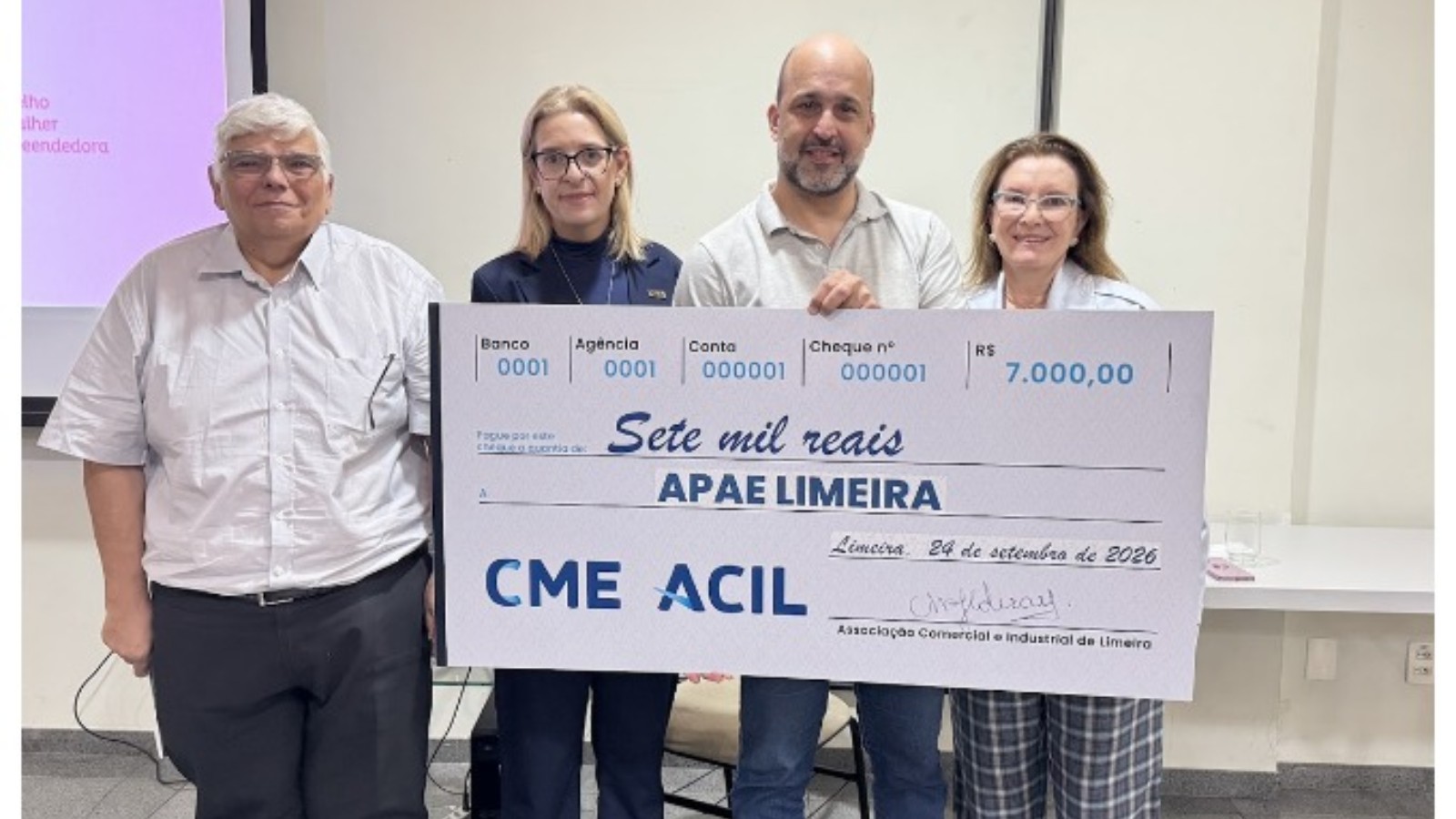 CME da ACIL  entrega doação da Corrida Florescer 2026 à APAE de Limeira